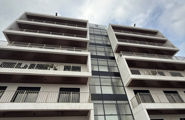 Fully Furnished 1 Bedroom Apartment