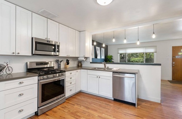 Fun, Family-friendly Old Town Home W/Hot Tub!