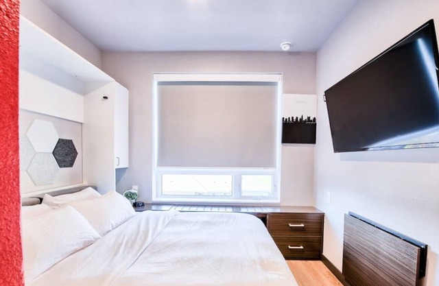 🔷Fun Micro-Unit w/ Garage Parking Near High St. | Jacuzzi, Fitness Gym, WiFi, +