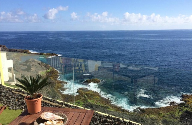 Gáldar PENTHOUSE OVER THE SEA!