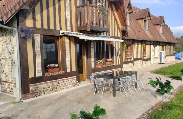 Gîte " Aux Plaisirs " les Deux Vallées
