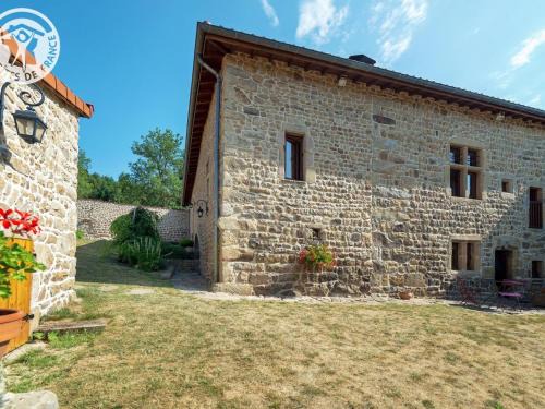 Gîte de Charme à Montarcher pour 6 personnes avec Jardin Privé - FR-1-496-11