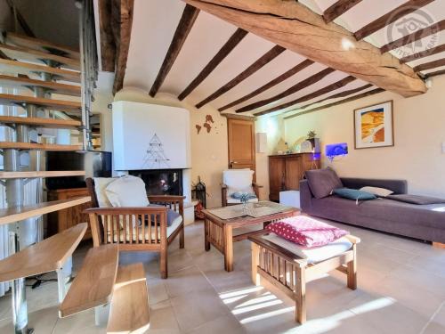 Gîte paisible avec jardin privé, cheminée et équipements modernes au cœur du Parc Naturel de l'Avesnois - FR-1-510-98