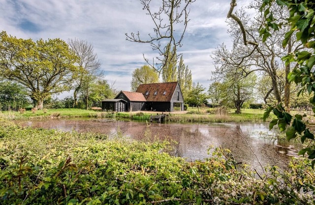 Gardiners Cottage Barn