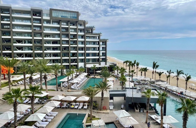 Garza Blanca 5 star Resort: 3 bedroom/3.5 bath 2 story loft @ Los Cabos Beach