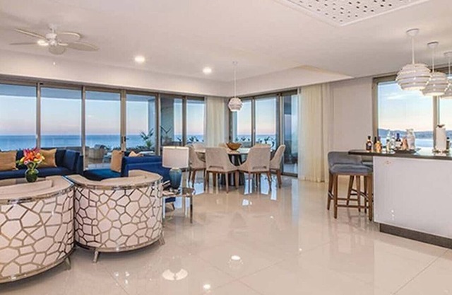 Garza Blanca Cabo Resort and Spa