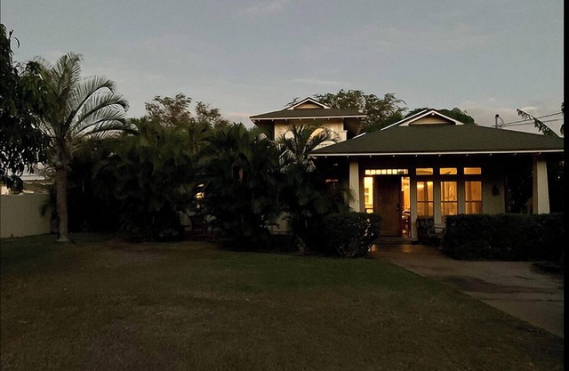 Gated 2-story beach house with big yard