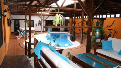 Gemütliches Ferienhaus Mit Pool Auf Fuerteventura