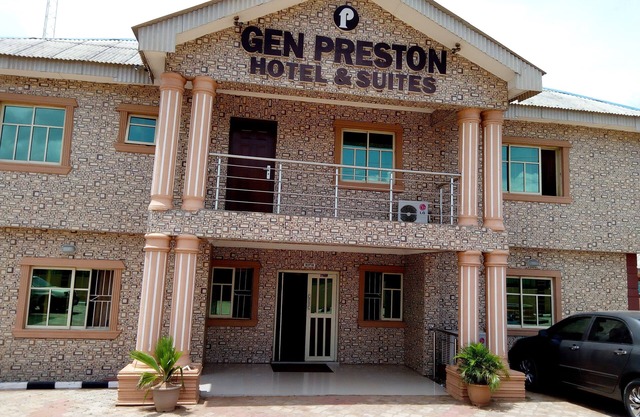 Gen-Preston Hotel & Suites