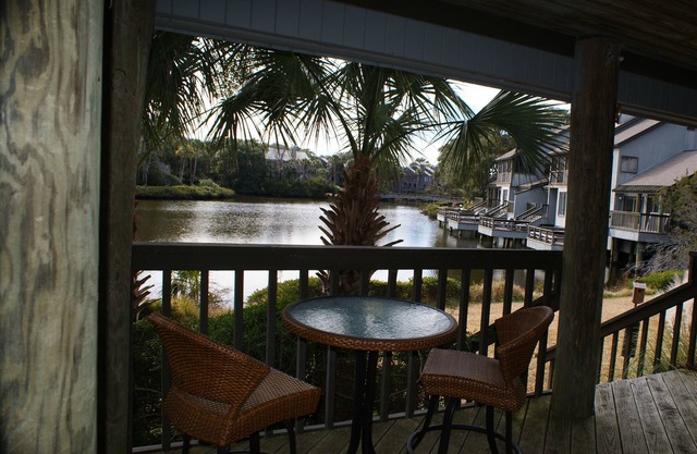 Georgeous Views! Walkout first floor lagoon villa. Pet friendly.