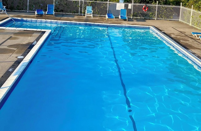 Georgian Bay 2 bdrm. condo available Aug 3-10