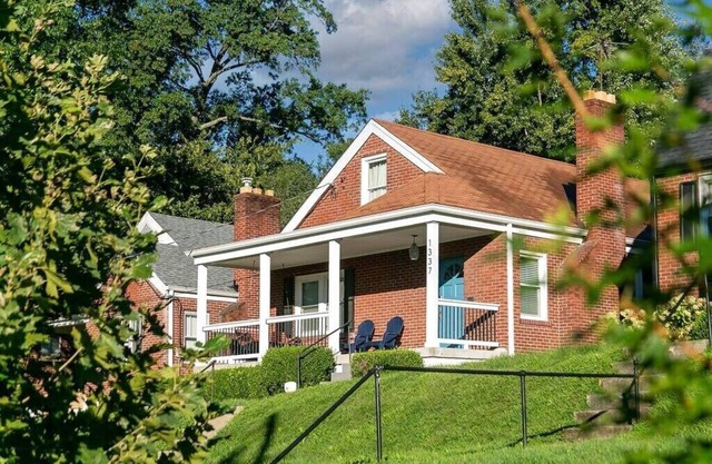 Germantown - Perfect for Groups