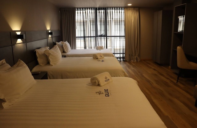 Giluxe Hotel