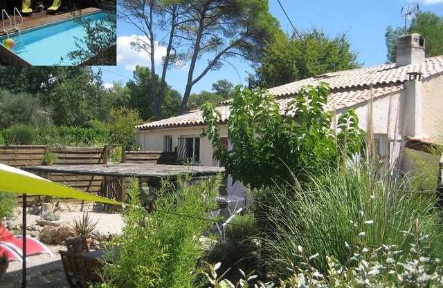 Gite la souquette between sea and mountains with swimming pool