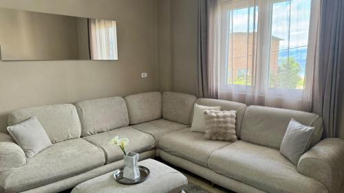Gjoli Lake View 2BR Apt with Stunning Lake Views