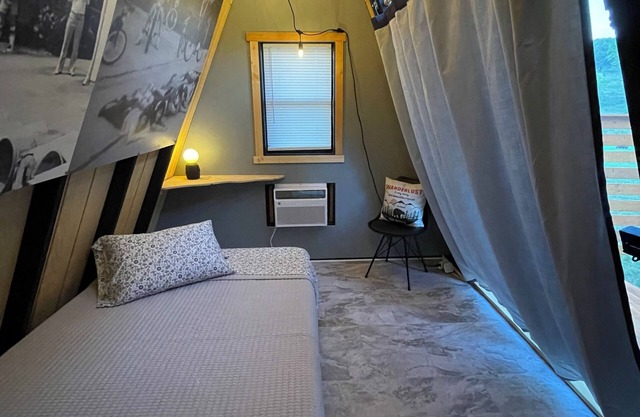 Glamping A-Frame; The Stingray