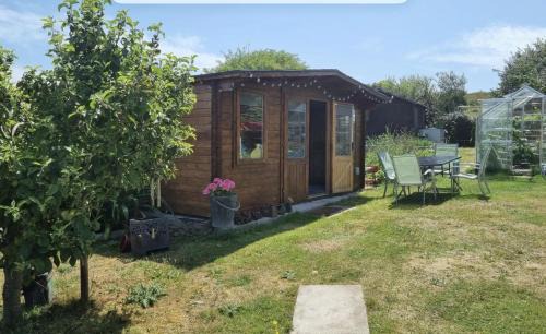 Glamping Cabin - Great for Hikers - Breakfast inc!