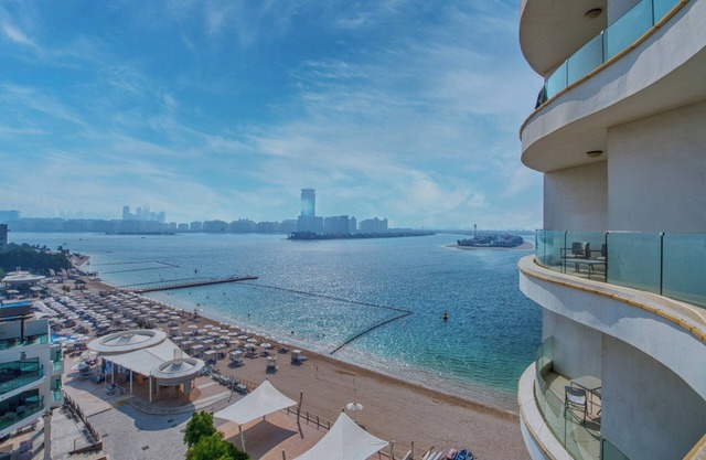 GLOBALSTAY. Azizi Royal Bay Apartments