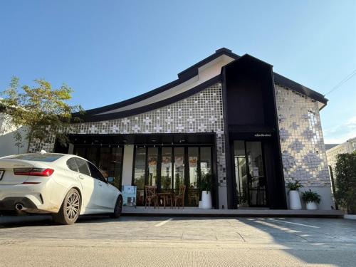 Glyn Chiangmai, Cozy Two-Story Rooms in the Heart of Chiang Mai