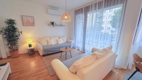 GOgol Apartment