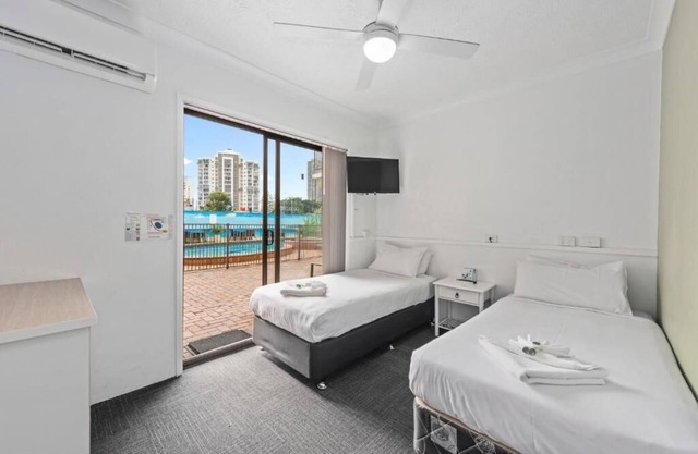 Gold Coast Inn
