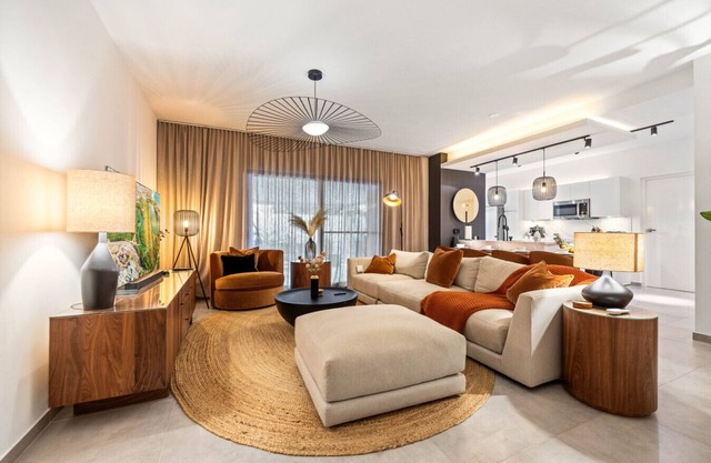 Gold Coast Peaceful 3BR Villa Retreat at Diamante Royale by Bocobay