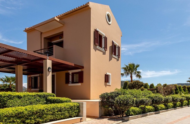 Gold Crest Home in Drapanias Beach, Kissamos
