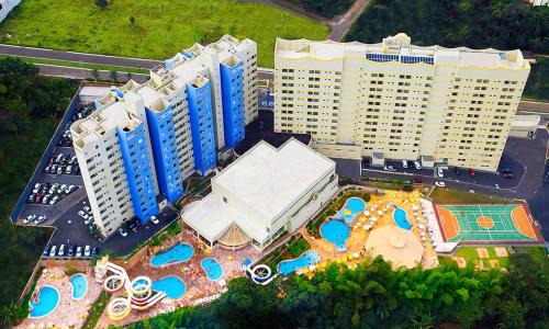 Golden Dolphin Grand Hotel piscinas 24h com roupa de cama e banho gratuito
