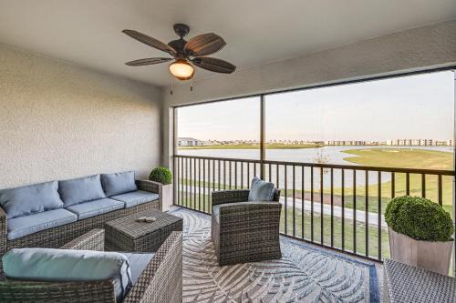 Golf Course View and Screened Patio Ave Maria Condo