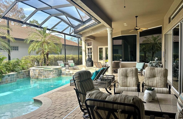 Golfers Retreat - pet friendly 3 bedroom 3 bath home with pool and hot tub.