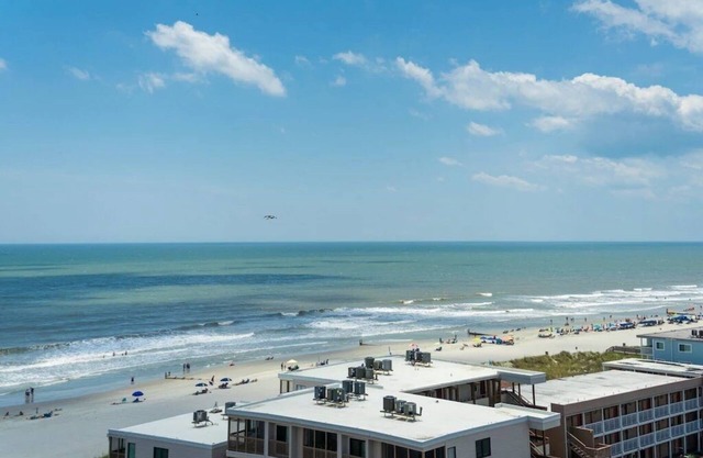 Gorgeous, amazing ocean view just steps away from the beach. Covered parking.