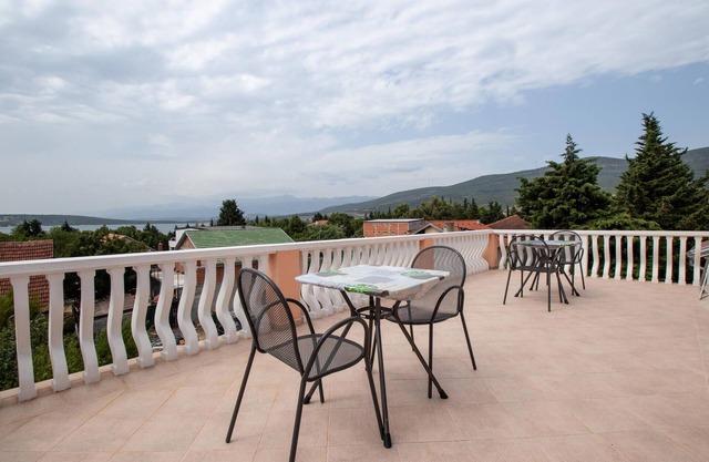 Gorgeous apartment in Gornji Karin