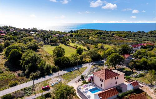 Gorgeous Apartment In Vitaljina With Wifi