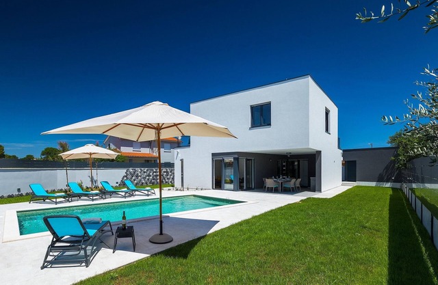 Gorgeous home in Pula