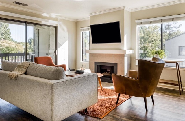 Gorgeous Pet Friendly 2BR in Walnut Creek