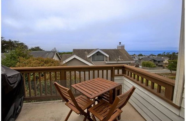 Gorgeous Views ~ Recently Renovated ~ 30 Day Minimum Rental