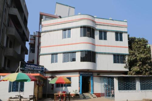 Goroomgo Sandhya Guest House Digha -Perfect location with comfortable Room