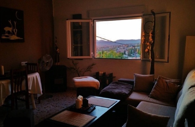Granada & Sierra Nevada: Apartment in Barrio Monachil