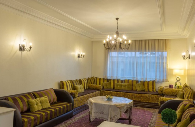 Grand Appartement Calme et Lumineux + Parking Gratuit