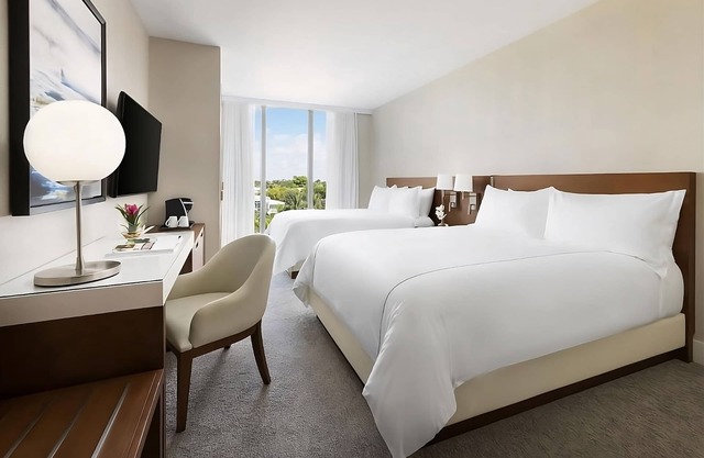 Grand Deluxe 2BR Suite With Balcony at The Altair Hotel Bay Harbor Miami, Pool!