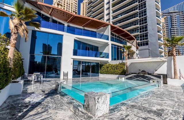 Grand Dubai Marina 4BR Triplex with Pool Gym Sauna