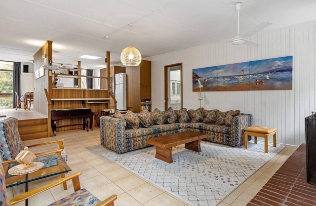 GRAND GROSVENOR, WALK TO PORTSEA HOTEL
