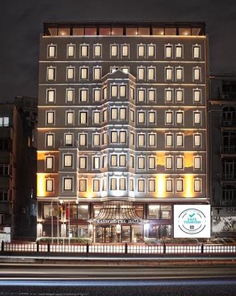 Grand Halic Goldenhorn