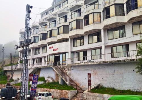 Grand Heights Hotel