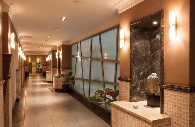 Grand Hotel Tien Shan