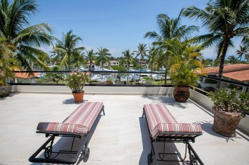 Grand Marina Villas
