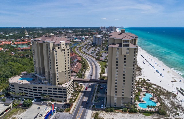 Grand Panama Beach Resort - PET Friendly by Panhandle Getaways