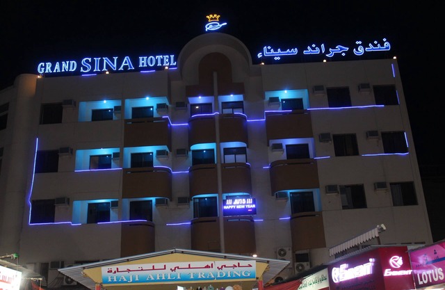 Grand Sina Hotel