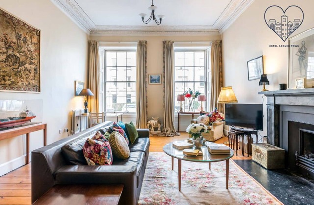 GRAND & SPACIOUS CENTRAL APT WITH WIFI