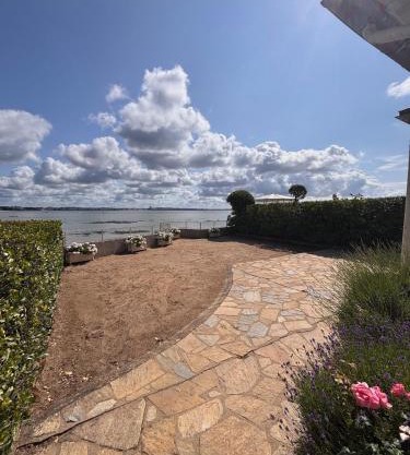 Grande villa face mer au Pouliguen 8 personnes